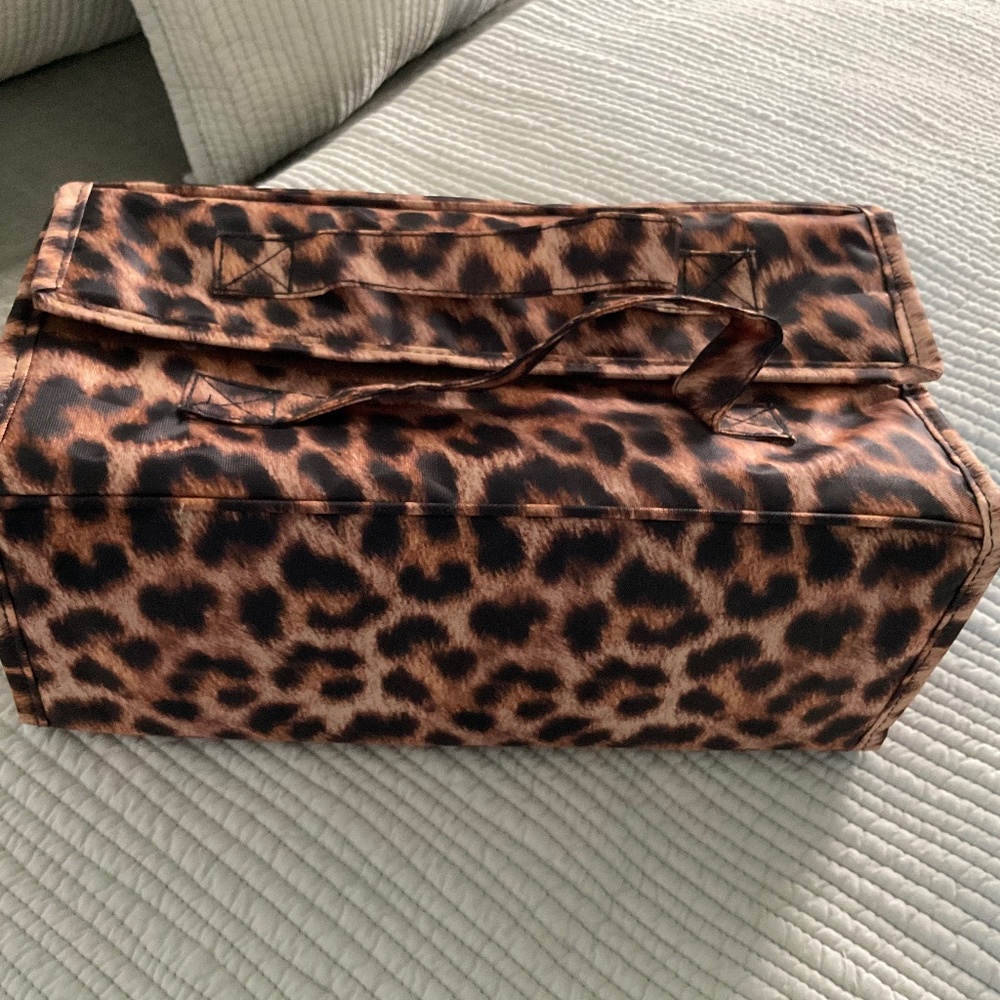 Joy Mangano Animal Print Better Beauty Case Roll Up Case Keeps Cosmetics, Toilet
